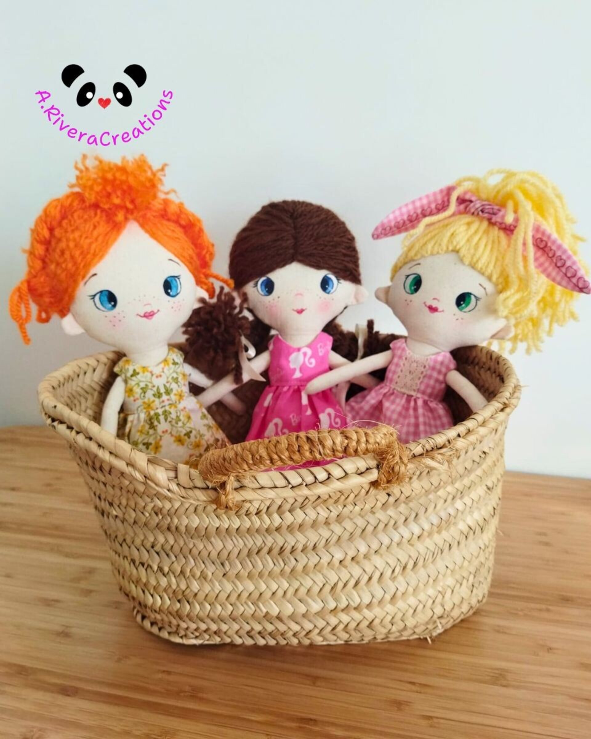 Muñeca de tela Pelirroja MIMIS: Encanto Floral y Hecha a Mano - 7